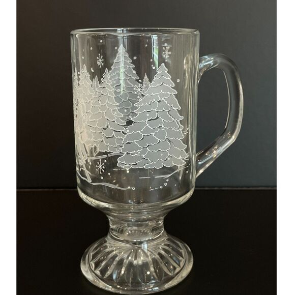 4 Vtg Avon Presidents Club Etched Footed Glass Mugs - Through The Woods Design - Picture 6 of 9
